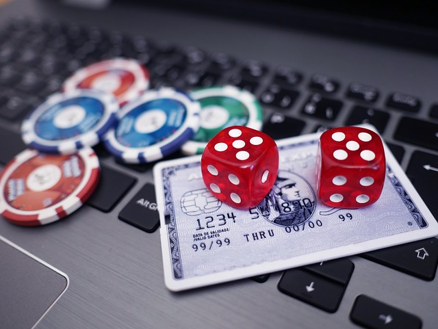 Live Online Blackjack: Feel the dizziness in front of the croupier